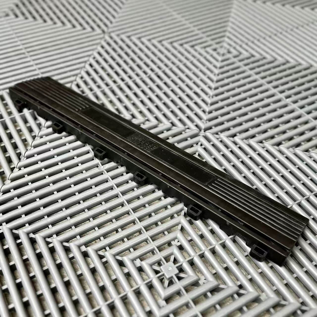 ZG™ Modular Flooring Edge